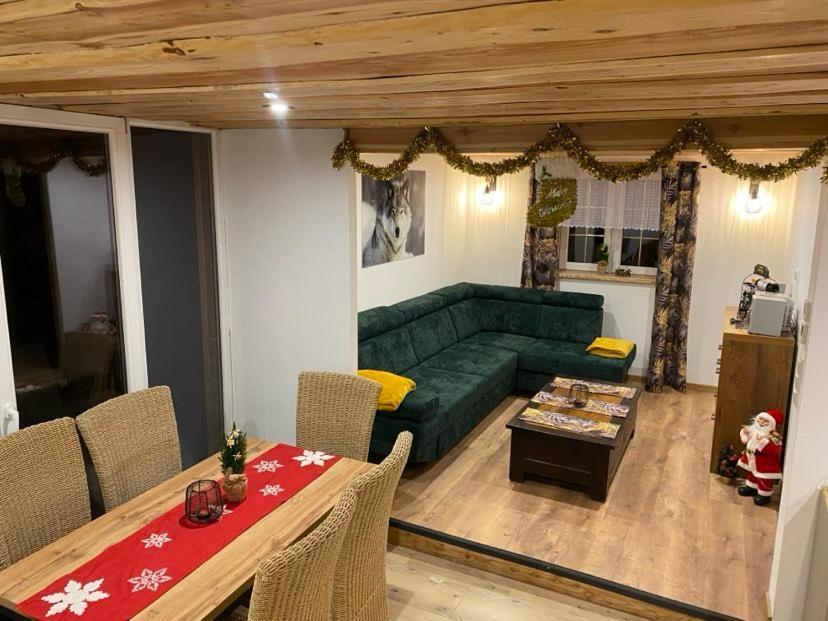 Jaskowa Chata Bieszczady Apartament Z Basenem Baligród Exterior foto
